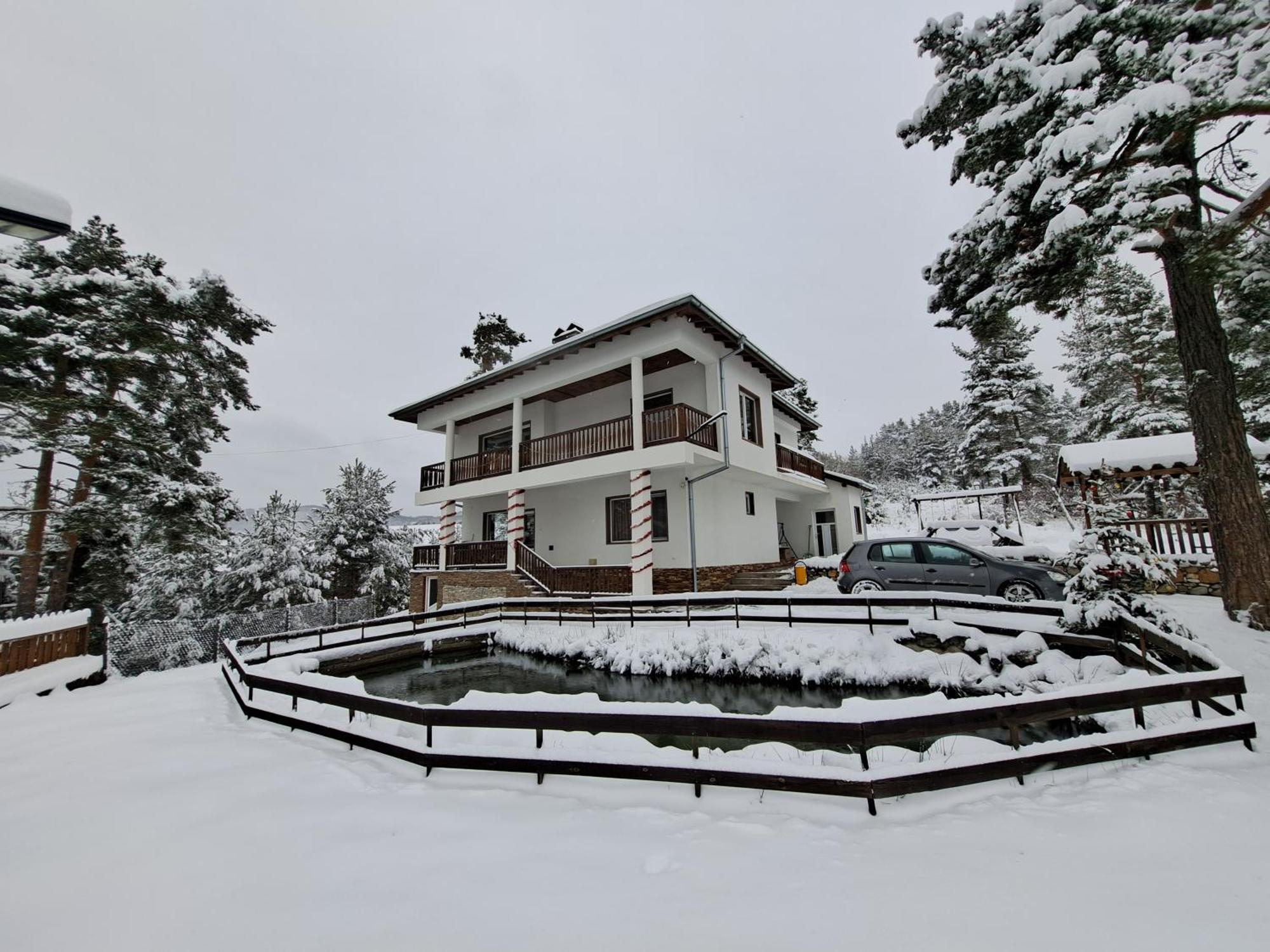 Вила Слънчев Бряг Dospat Exterior foto